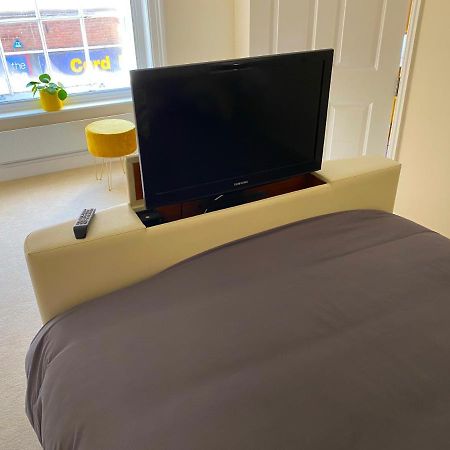 קנטרבורי Deluxe High Street Apartment מראה חיצוני תמונה