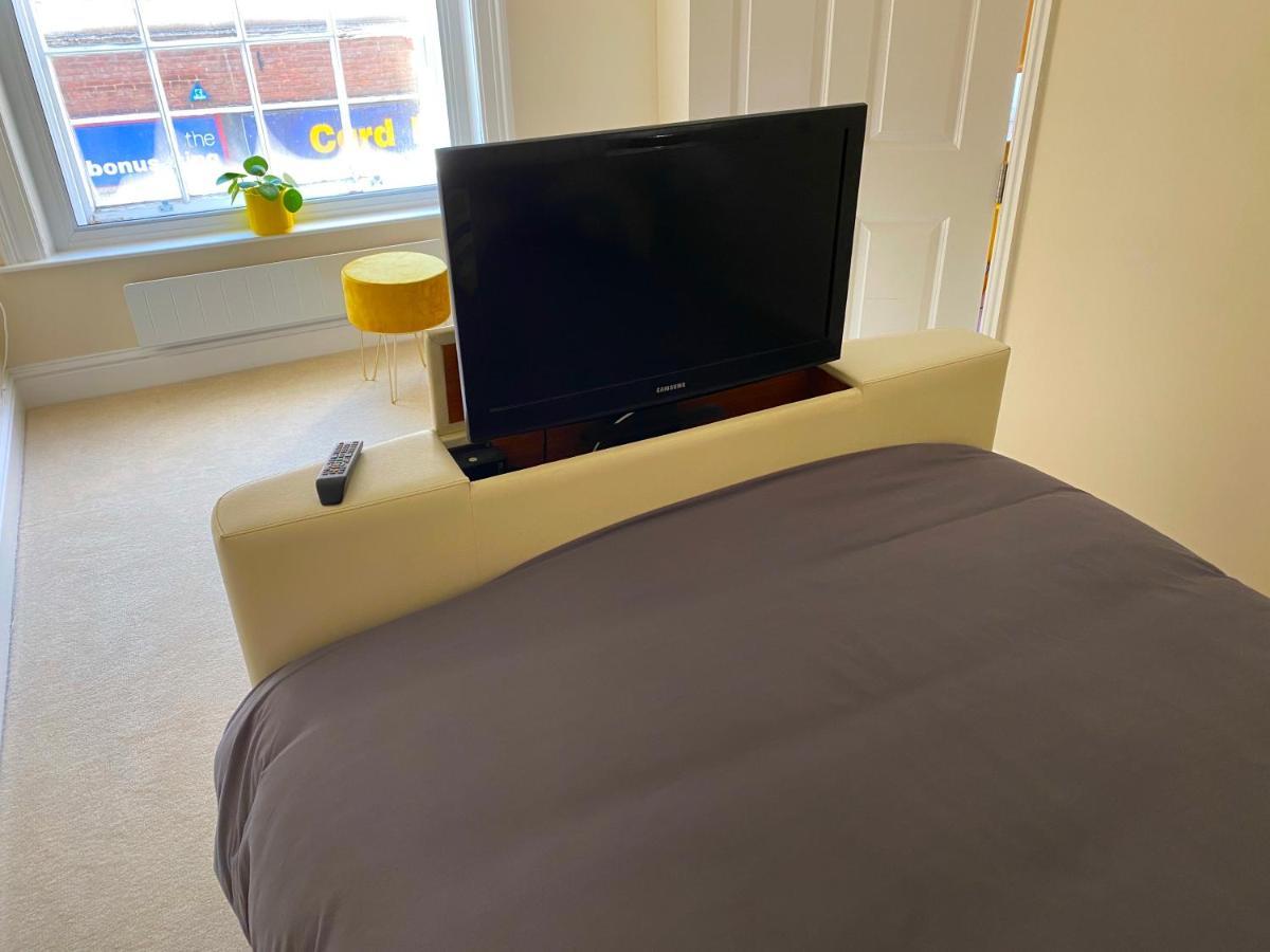 קנטרבורי Deluxe High Street Apartment מראה חיצוני תמונה